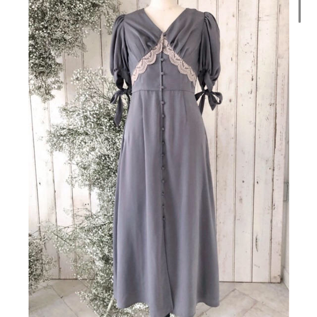 レディースherlipto Lace Trimmed Smooth Satin Dress