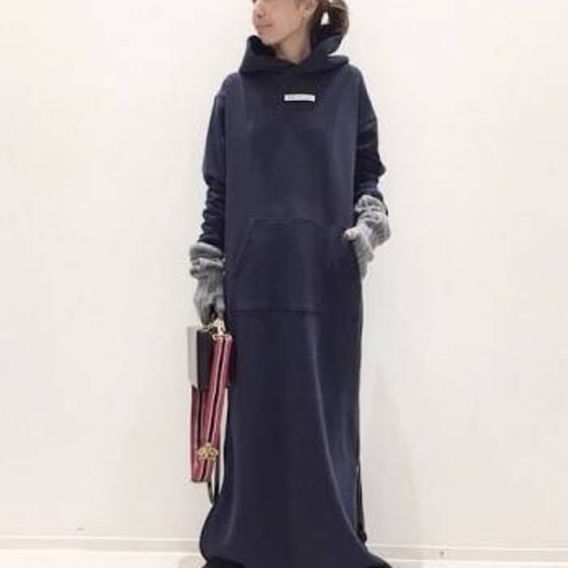 L'Appartement DEUXIEME CLASSE(アパルトモンドゥーズィエムクラス)のAMERICANA Side Sweat ワンピース レディースのワンピース(ロングワンピース/マキシワンピース)の商品写真