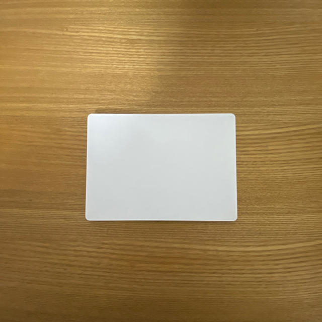 Apple(アップル)のMagic Trackpad 2の販売です。  スマホ/家電/カメラのPC/タブレット(PC周辺機器)の商品写真