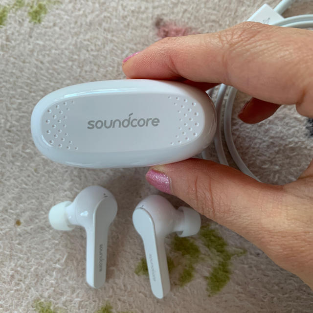 sound core スマホ/家電/カメラのオーディオ機器(ヘッドフォン/イヤフォン)の商品写真