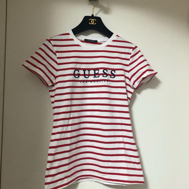 GUESS(ゲス)のguess Tシャツ レディースのトップス(Tシャツ(半袖/袖なし))の商品写真