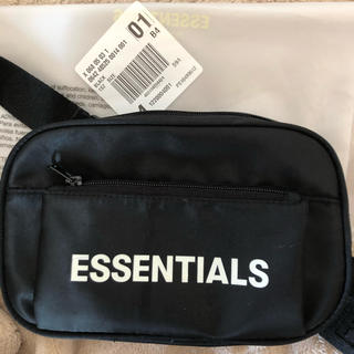 フィアオブゴッド(FEAR OF GOD)のfog essentials crossbody bag waist (ボディーバッグ)