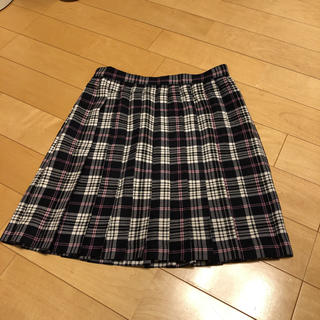 チェック　プリーツスカート　Lサイズ(ひざ丈スカート)