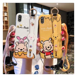 ディズニー(Disney)の韓国　iPhone11 新品　ディズニー　値下げ　プーさん携帯ケース　黄色(iPhoneケース)