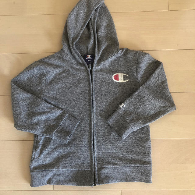 Champion(チャンピオン)のChampionパーカー キッズ/ベビー/マタニティのキッズ服男の子用(90cm~)(その他)の商品写真