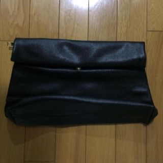 ケービーエフ(KBF)のKBFクラッチ👝(クラッチバッグ)