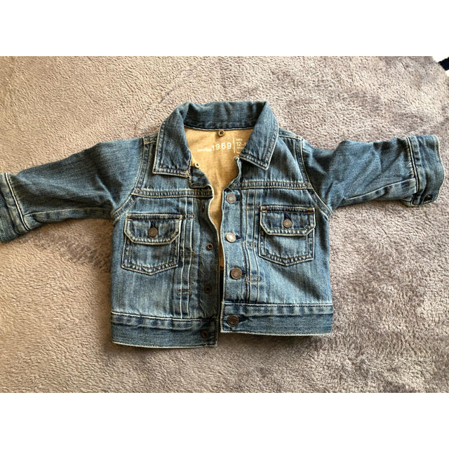 babyGAP(ベビーギャップ)のGAP デニムジャケット80センチ キッズ/ベビー/マタニティのベビー服(~85cm)(ジャケット/コート)の商品写真