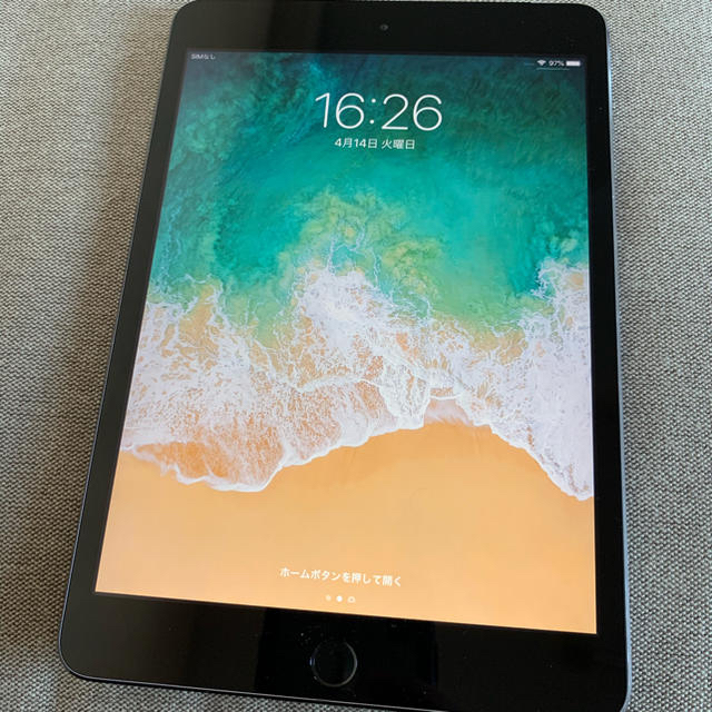 【美品】Apple iPad mini 3 A1600 MGHV2J/A