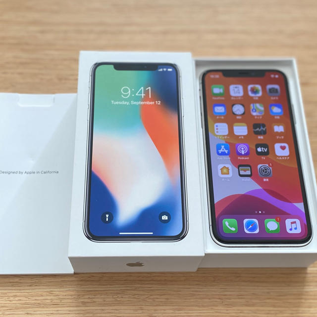 iPhone X 64GB Silver（SIMフリー）スマートフォン本体