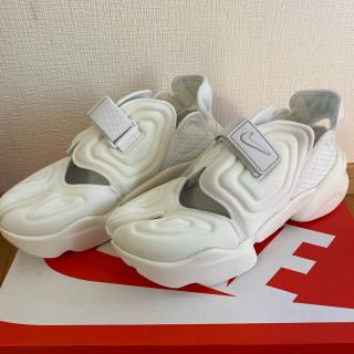 ナイキ(NIKE)のナイキ アクアリフト 24.5cm(サンダル)