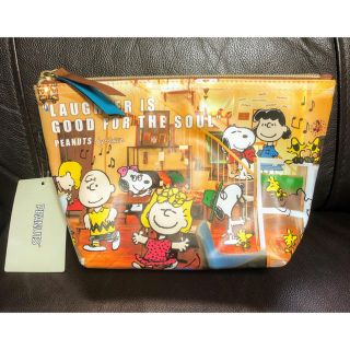 ピーナッツ(PEANUTS)の【新品】スヌーピーの💕可愛い舟形ポーチ(ポーチ)