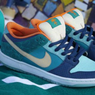 ナイキ(NIKE)のMIA SKATESHOP×NIKE DANK LO SB(スニーカー)