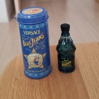 ヴェルサーチ(VERSACE)のヴェルサーチ　ブルージーンズ　オードトワレ　7.5ml(ユニセックス)