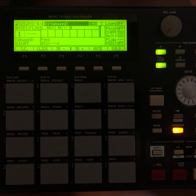 AKAI Professional MPC1000BK 楽器のDTM/DAW(その他)の商品写真