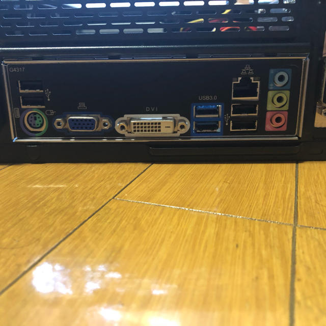 PCケース、グラボ、マザーボード、メモリ、TV 2