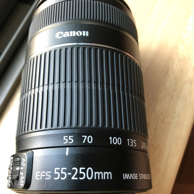 CANON EFS 55-250mm 1:4-5.6 ISⅡ 望遠レンズ 2