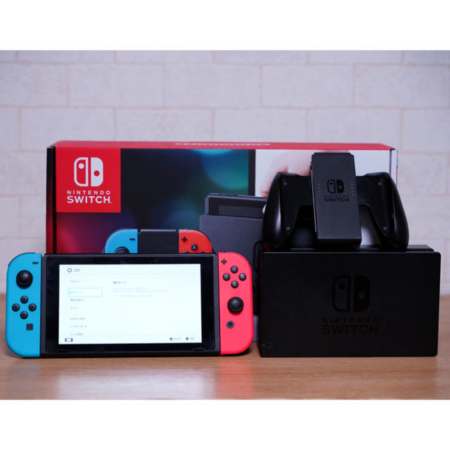 【美品】 Nintendo Switch