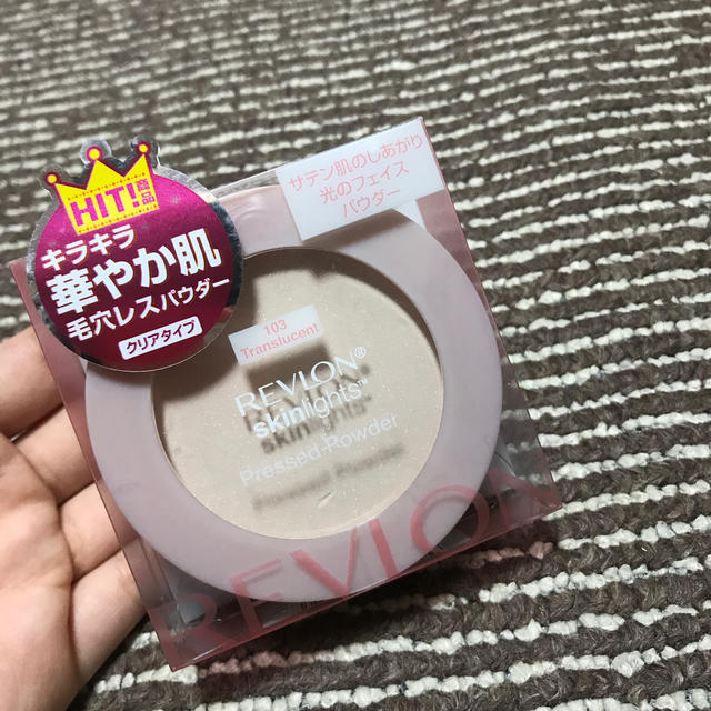 REVLON(レブロン)の【定価 ¥1,800!!】レブロン スキンライト プレスト パウダー コスメ/美容のベースメイク/化粧品(フェイスパウダー)の商品写真