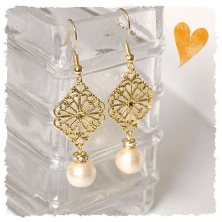 コットンパール♡ピアス♡送込(ピアス)