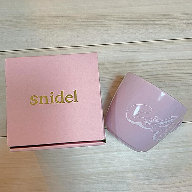 SNIDEL(スナイデル)の福袋企画開催中！【新品･未使用】snidel マグカップ ピンク インテリア/住まい/日用品のキッチン/食器(グラス/カップ)の商品写真