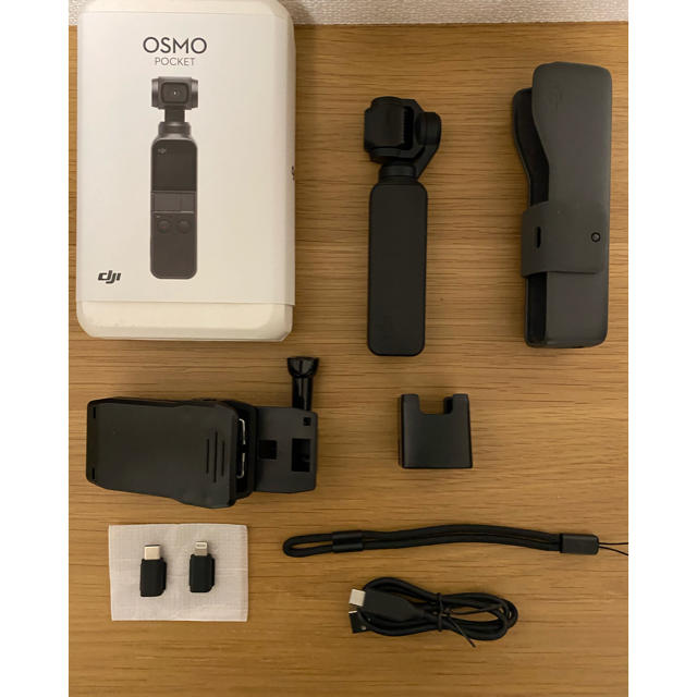 GoPro(ゴープロ)の【ひかり様専用】osmo pocket 美品　アタッチメント付 スマホ/家電/カメラのカメラ(ビデオカメラ)の商品写真