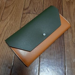 チャールズアンドキース(Charles and Keith)のチャールズ&キース　長財布(財布)