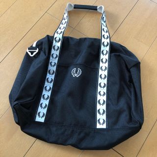 フレッドペリー(FRED PERRY)のLilly様　フレッドペリー　ショルダーバック　トートバッグ(ショルダーバッグ)