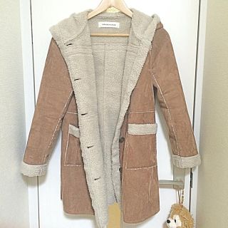 ナチュラルクチュール(natural couture)のフェイクムートンコート(ダッフルコート)