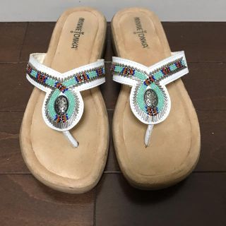 ミネトンカ(Minnetonka)のMINNETONKA ミネトンカ　サンダル　コンチョとビーズが可愛いused美品(サンダル)