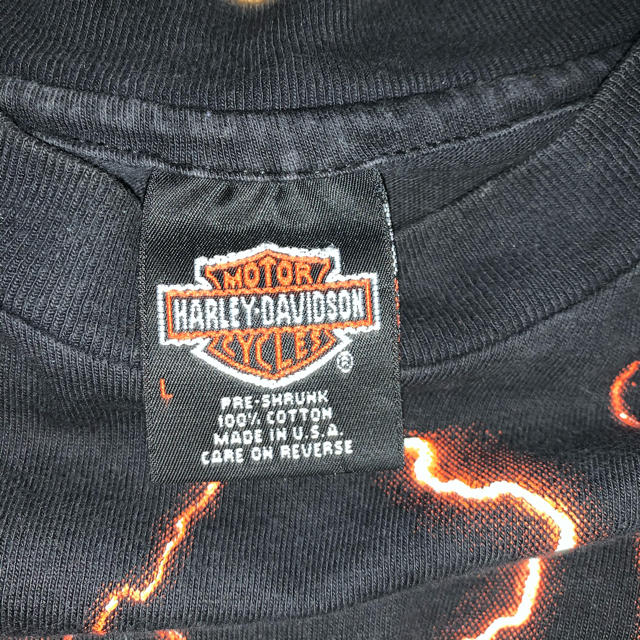 Harley ライトニング tシャツの通販 by AtokChihiro's shop｜ハーレーダビッドソンならラクマ Davidson - ハーレー 特価正規品