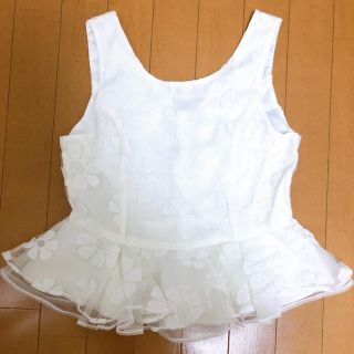 ティティアンドコー(titty&co)のtitty&co ペプラム　トップス(シャツ/ブラウス(半袖/袖なし))