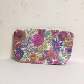 ハンドメイド　ポーチ(ポーチ)