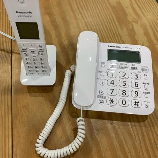 パナソニック(Panasonic)のパナソニック デジタルコードレス電話機 子機1台付きVE-GD26DL-W (その他)