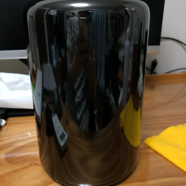 Apple(アップル)の［月と太陽様専用］Mac Pro Late 2013 6core  スマホ/家電/カメラのPC/タブレット(デスクトップ型PC)の商品写真