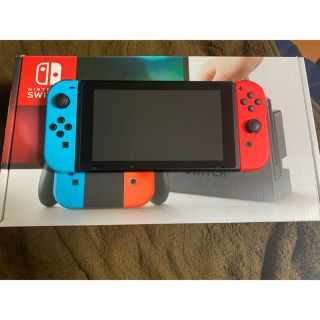 ニンテンドースイッチ(Nintendo Switch)の【美品】Nintendo Switch(家庭用ゲーム機本体)