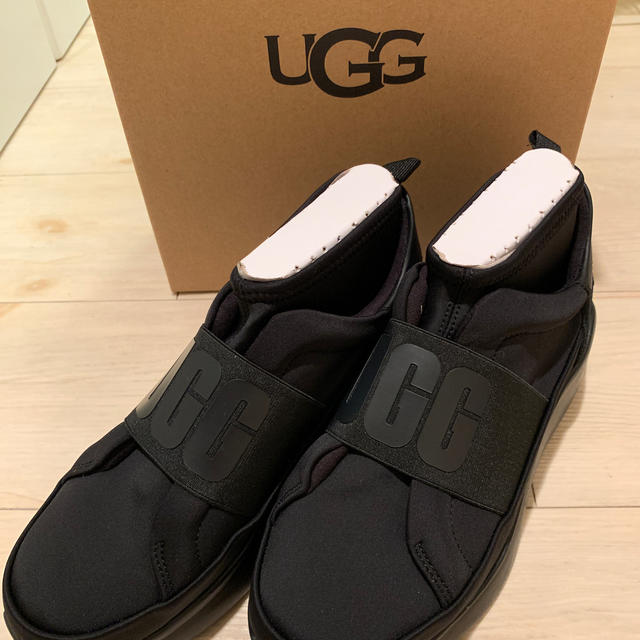 UGG(アグ)のUGG･スニーカー･スリッポン･23cm･新品 レディースの靴/シューズ(スニーカー)の商品写真