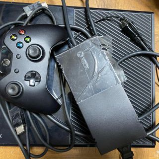 エックスボックス(Xbox)のXBOX ONE (家庭用ゲーム機本体)