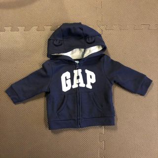 ベビーギャップ(babyGAP)の美品　GAPパーカーキッズ　70センチ(ジャケット/上着)