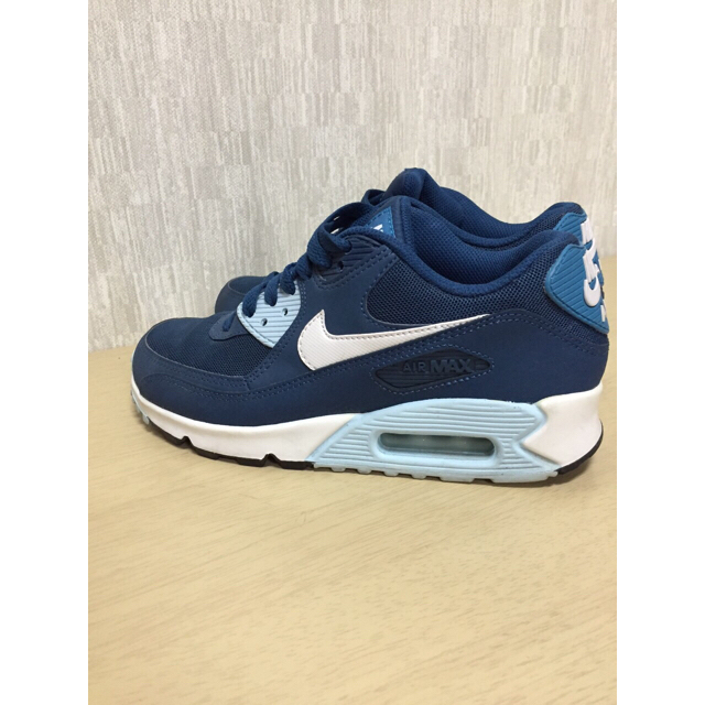 NIKE(ナイキ)のNIKE AIRMAX レディースの靴/シューズ(スニーカー)の商品写真