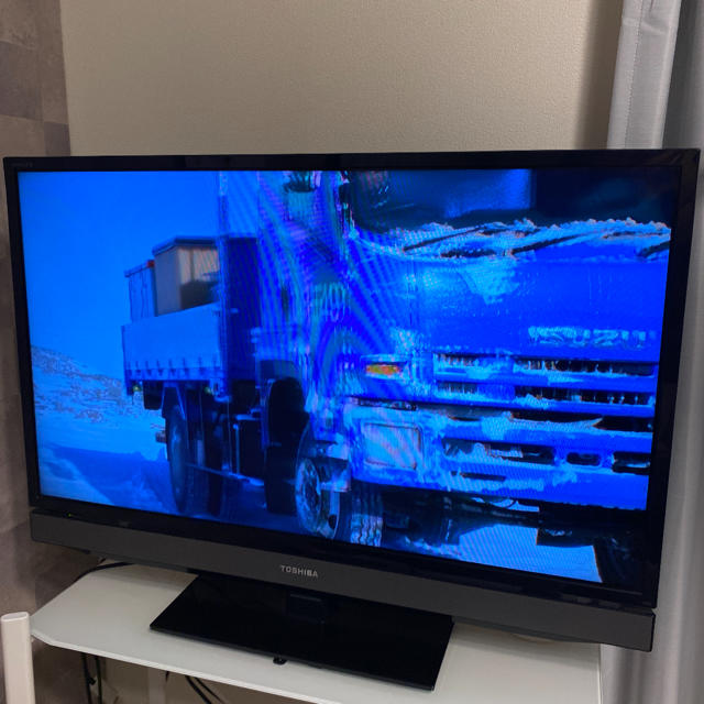 TOSHIBA 液晶カラーテレビ　32インチ　32S5 リモコン付き