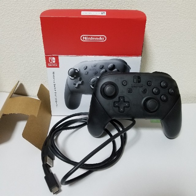 プロコントローラー　Nintendo Switch