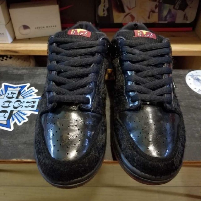 NIKE(ナイキ)の2007 NIKE DUNK LOW PREMIUM SB マフィアパック メンズの靴/シューズ(スニーカー)の商品写真