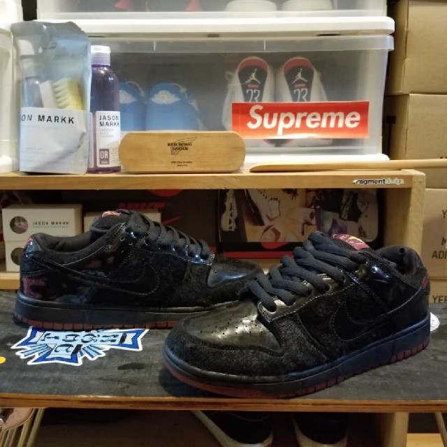 NIKE(ナイキ)の2007 NIKE DUNK LOW PREMIUM SB マフィアパック メンズの靴/シューズ(スニーカー)の商品写真