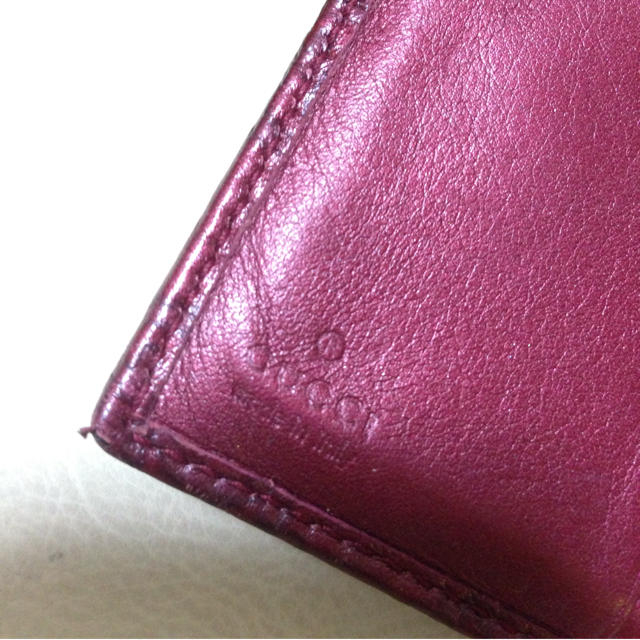Gucci(グッチ)のGUCCI♡ハート♡赤財布 レディースのファッション小物(財布)の商品写真