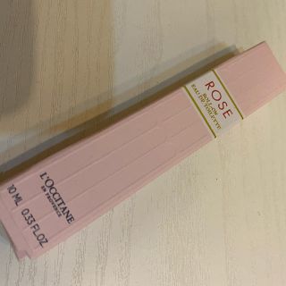 ロクシタン(L'OCCITANE)のロクシタン オードトワレロールタッチ　ローズ　10ml(香水(女性用))