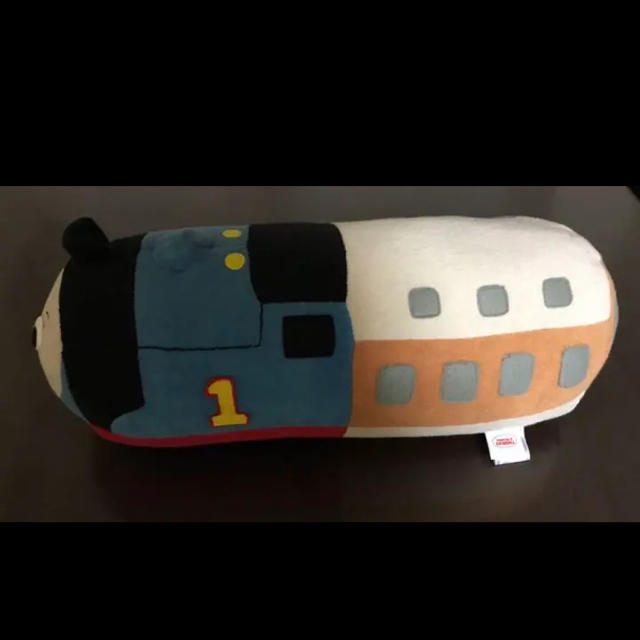 西川(ニシカワ)のトーマス 抱き枕 エンタメ/ホビーのおもちゃ/ぬいぐるみ(キャラクターグッズ)の商品写真