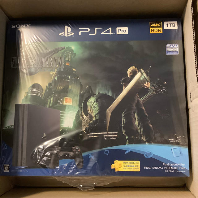 PlayStation 4 Pro FINAL FANTASY VII 新品