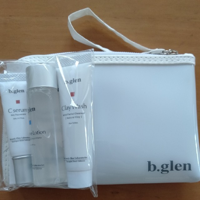 b.glen(ビーグレン)のビーグレンポーチセット コスメ/美容のキット/セット(サンプル/トライアルキット)の商品写真