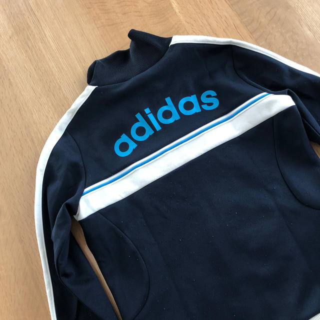 adidas(アディダス)のアディダス☆ジャージ上着☆150 キッズ/ベビー/マタニティのキッズ服女の子用(90cm~)(ジャケット/上着)の商品写真