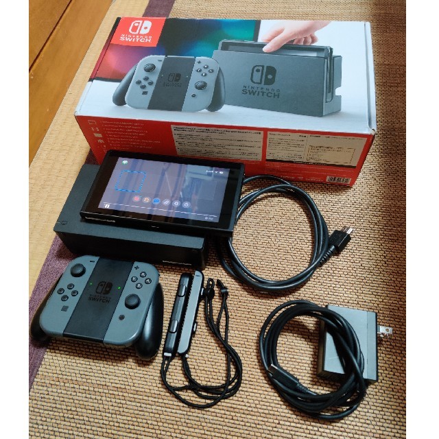 任天堂スイッチ本体旧型 グレー 付属品完備  Nintendo Switch